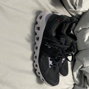 ON Cloudswift Running Shoe